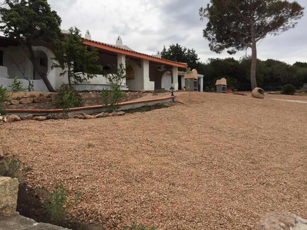 Appartamenti In Villa La Marinedda Isola Rossa Exteriör bild